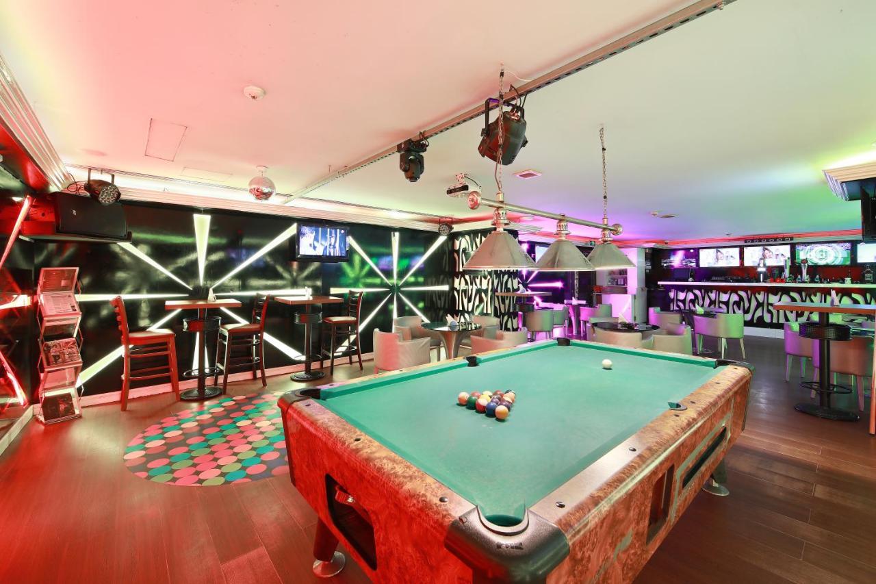 Manhattan Avenue Hotel Дубай Экстерьер фото